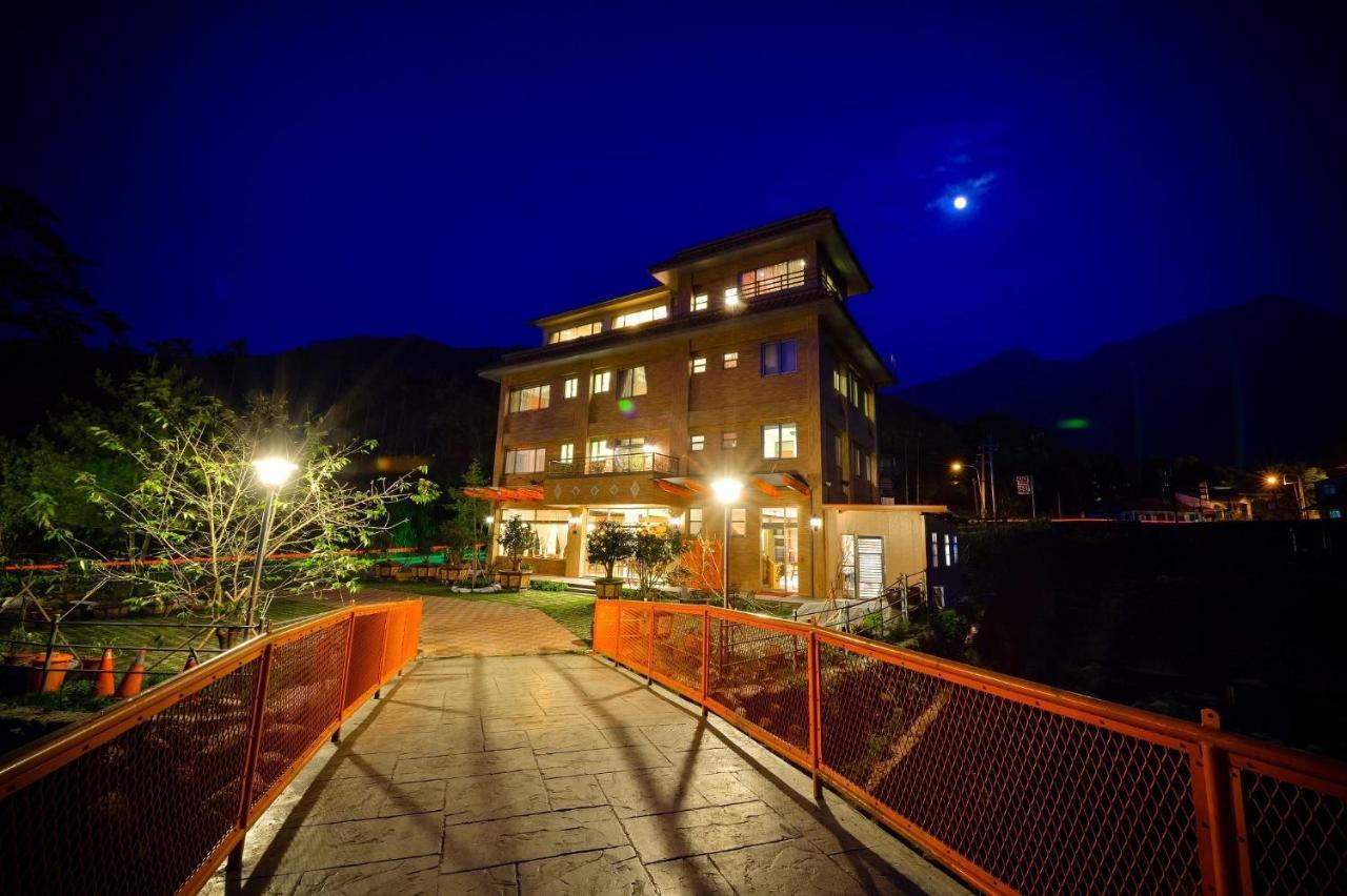 溪頭老爺山莊xitou Royal Villa Lugu Lake Exterior photo